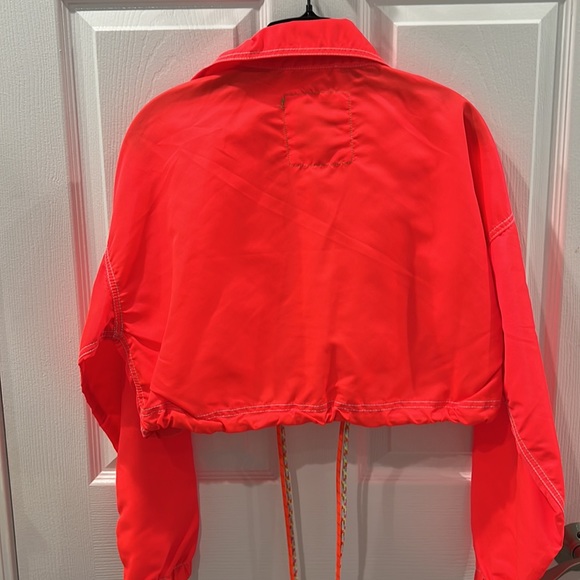 Bright orange cropped nylon jacket from urban outfitters - Picture 8 of 8